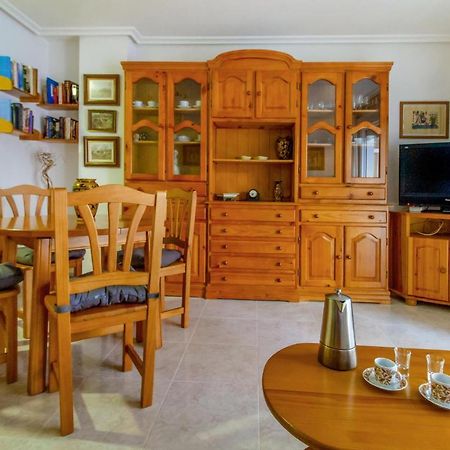 Awesome Apartment In Santa Pola With Kitchenette Eksteriør billede