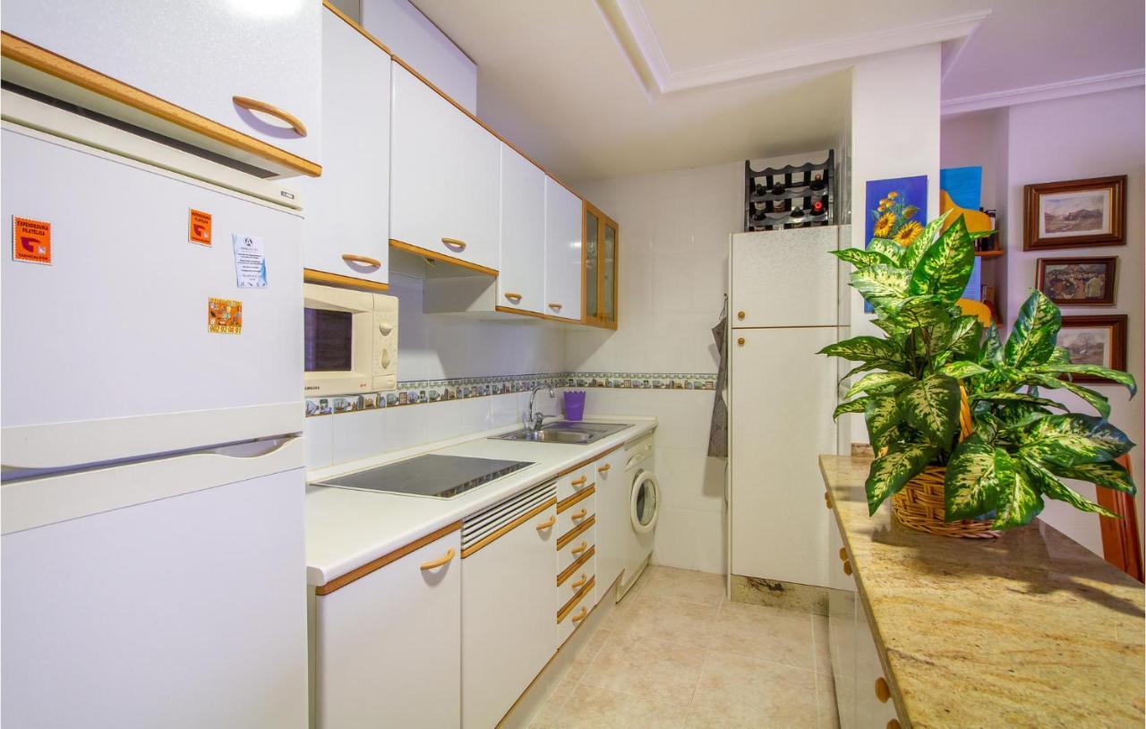 Awesome Apartment In Santa Pola With Kitchenette Eksteriør billede