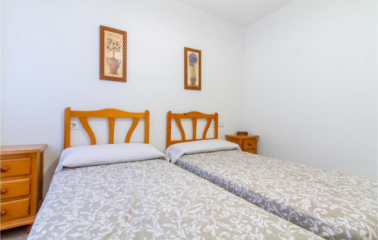 Awesome Apartment In Santa Pola With Kitchenette Eksteriør billede